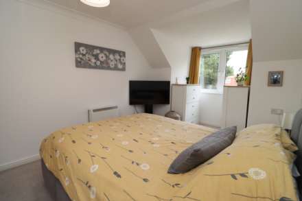 Greenways Court, Bromborough, Image 20