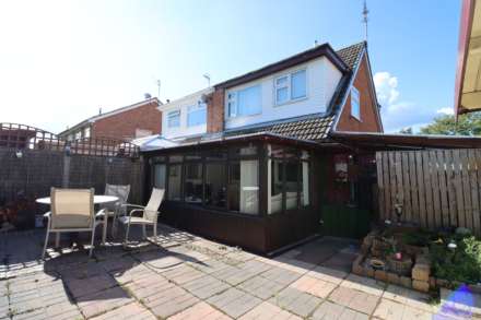 Acre Lane, Bromborough, Image 13