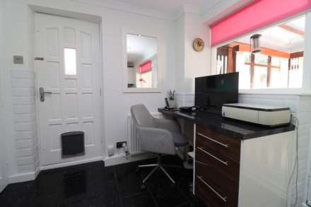 Acre Lane, Bromborough, Image 16