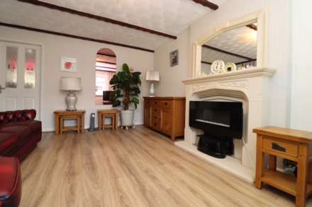 Acre Lane, Bromborough, Image 5