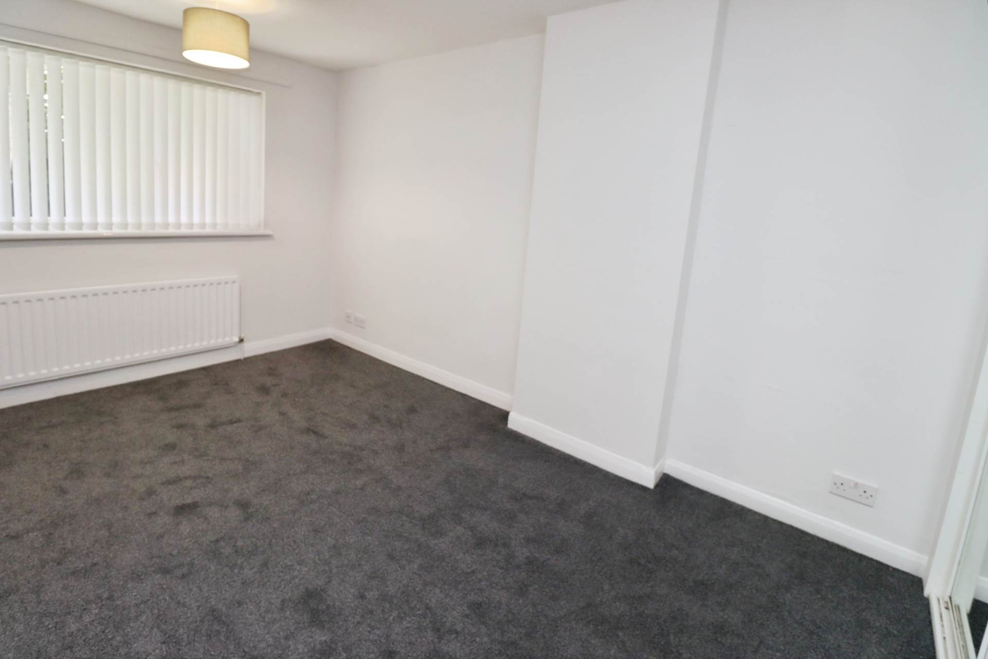 Baildon Green, Little Sutton, Image 12