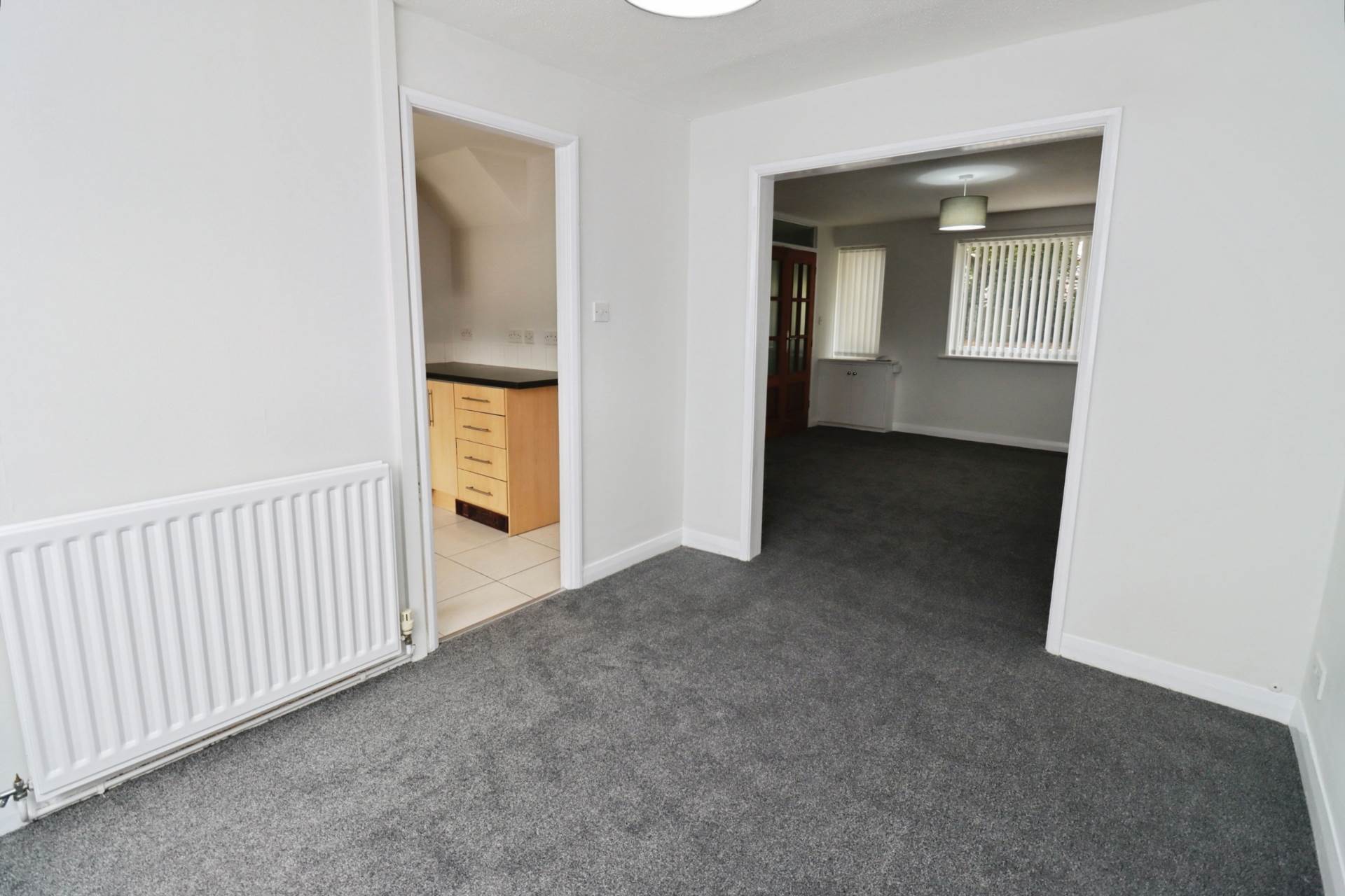 Baildon Green, Little Sutton, Image 7