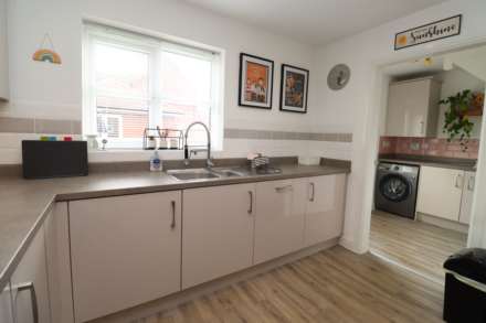 Cooks Acre, Bromborough, Image 12