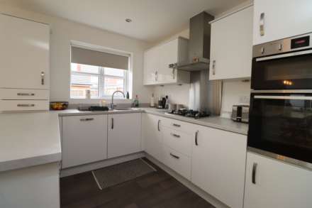 Freestone Drive, Bromborough, Image 11