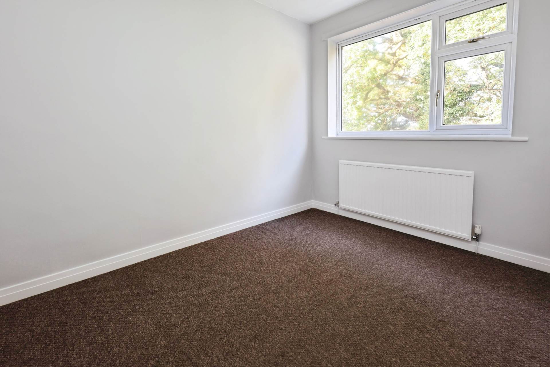 Hillwood Close, Spital, Image 16