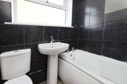 Hillwood Close, Spital, Image 14