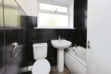 Hillwood Close, Spital, Image 15