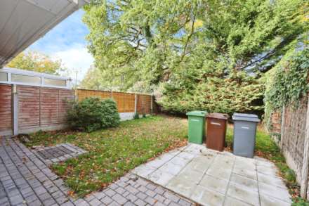 Hillwood Close, Spital, Image 19