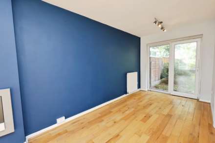 Hillwood Close, Spital, Image 7