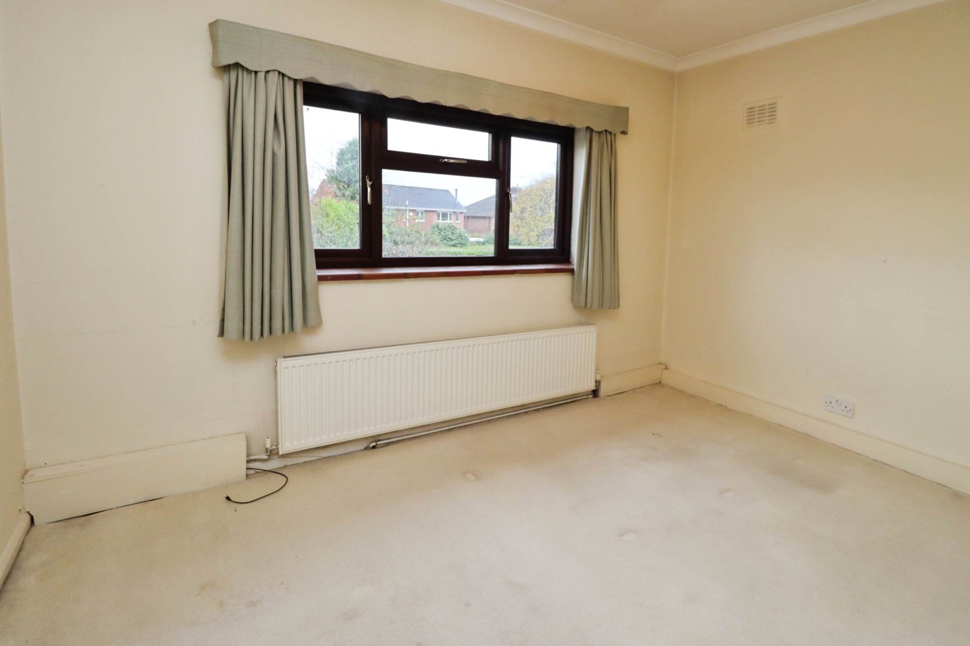 Hillcrest Road, Little Sutton, Image 13