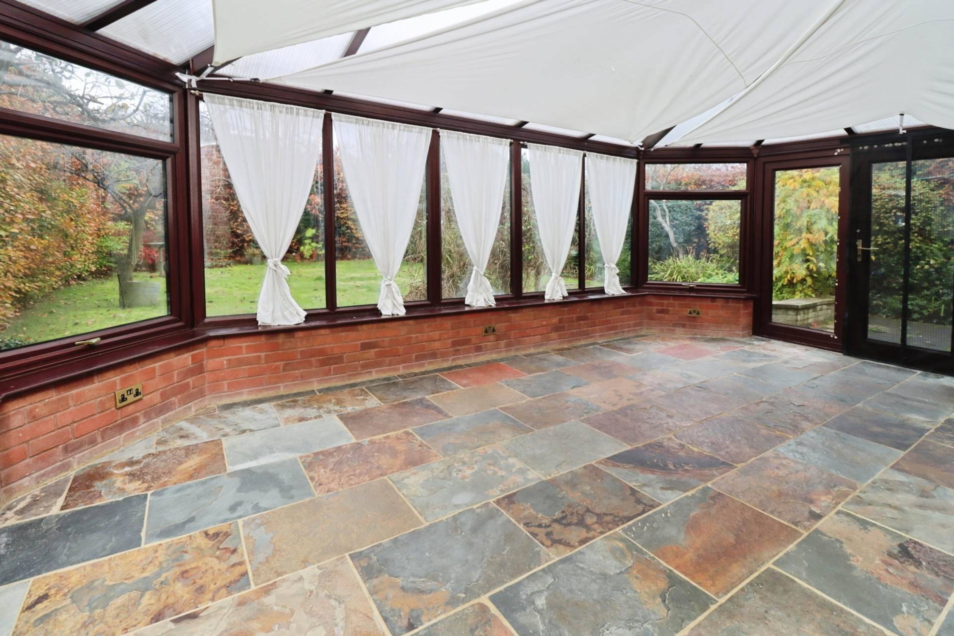 Hillcrest Road, Little Sutton, Image 21