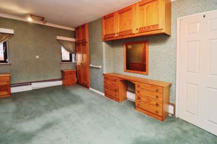 Hillcrest Road, Little Sutton, Image 11