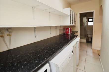 Hillcrest Road, Little Sutton, Image 26