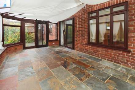 Hillcrest Road, Little Sutton, Image 3