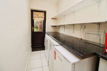 Hillcrest Road, Little Sutton, Image 9