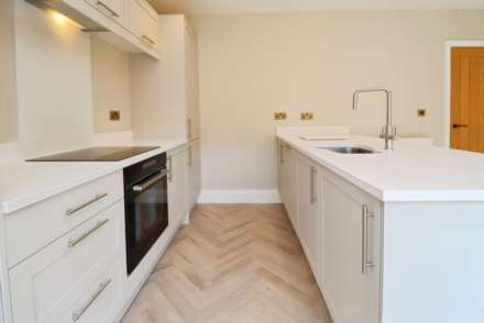 Oak Road, Bebington, Image 4