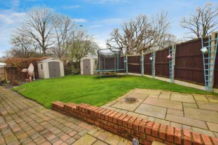Hockenhull Close, Spital, Image 34
