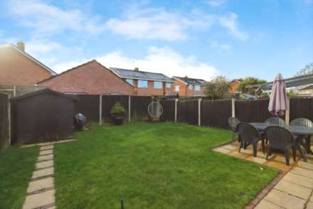 Burdett Avenue, Spital, Image 22