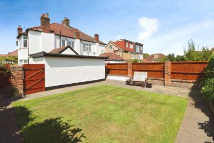 Regents Way, Higher Bebington, Image 21