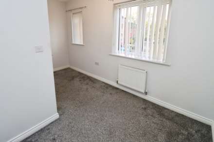 Magazine Road, Bromborough, Image 14