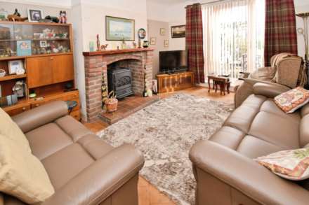 Kings Road, Bebington, Image 4