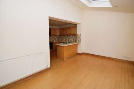 Gwendoline Close, Thingwall, Image 19