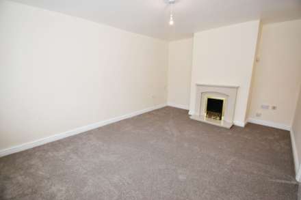 Gwendoline Close, Thingwall, Image 3