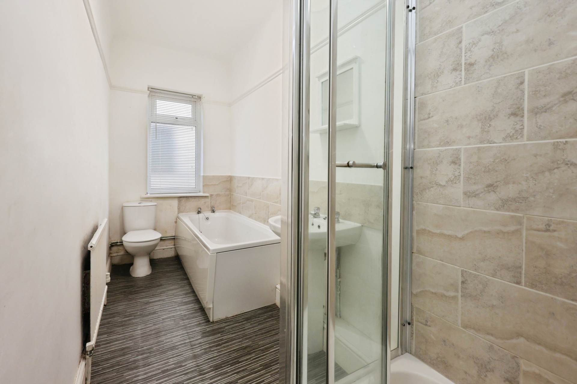 Cross Lane, Bebington, Image 10