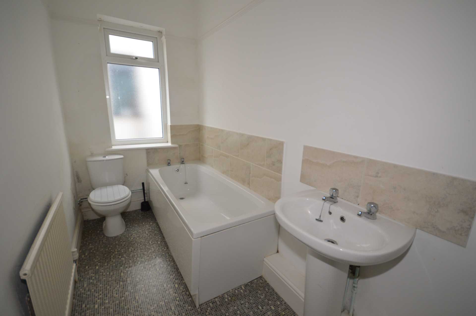 Cross Lane, Bebington, Image 11