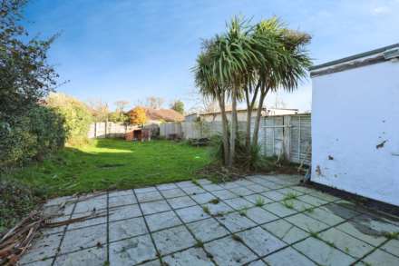 Cross Lane, Bebington, Image 14