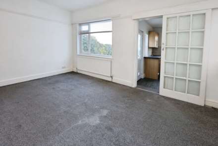 Cross Lane, Bebington, Image 6