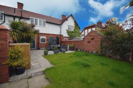 New Chester Road, Port Sunlight, Image 2
