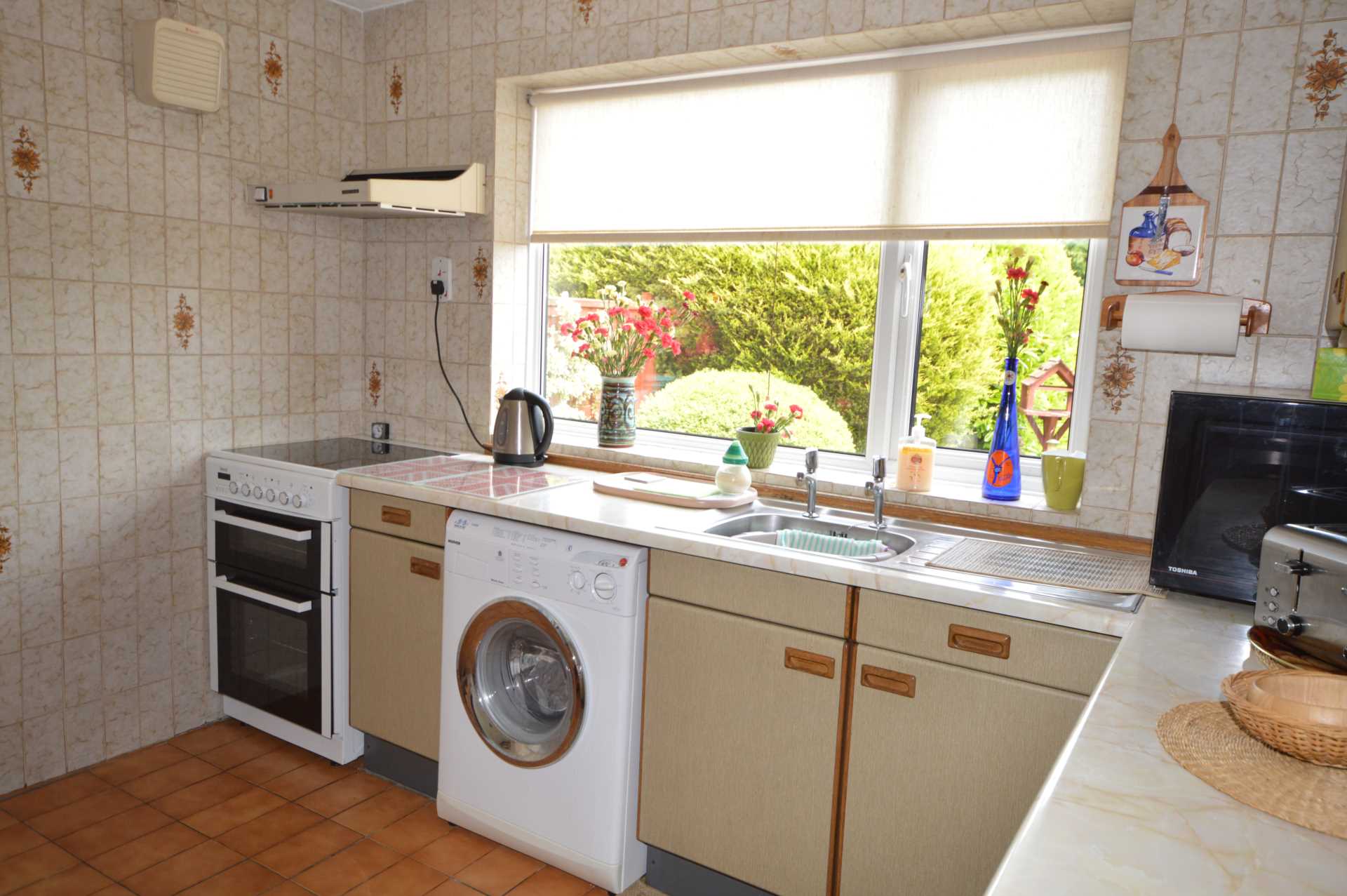 Blakeley Road, Raby Mere, Image 8