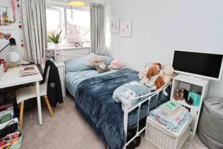 Ascot Drive, Bebington, Image 15