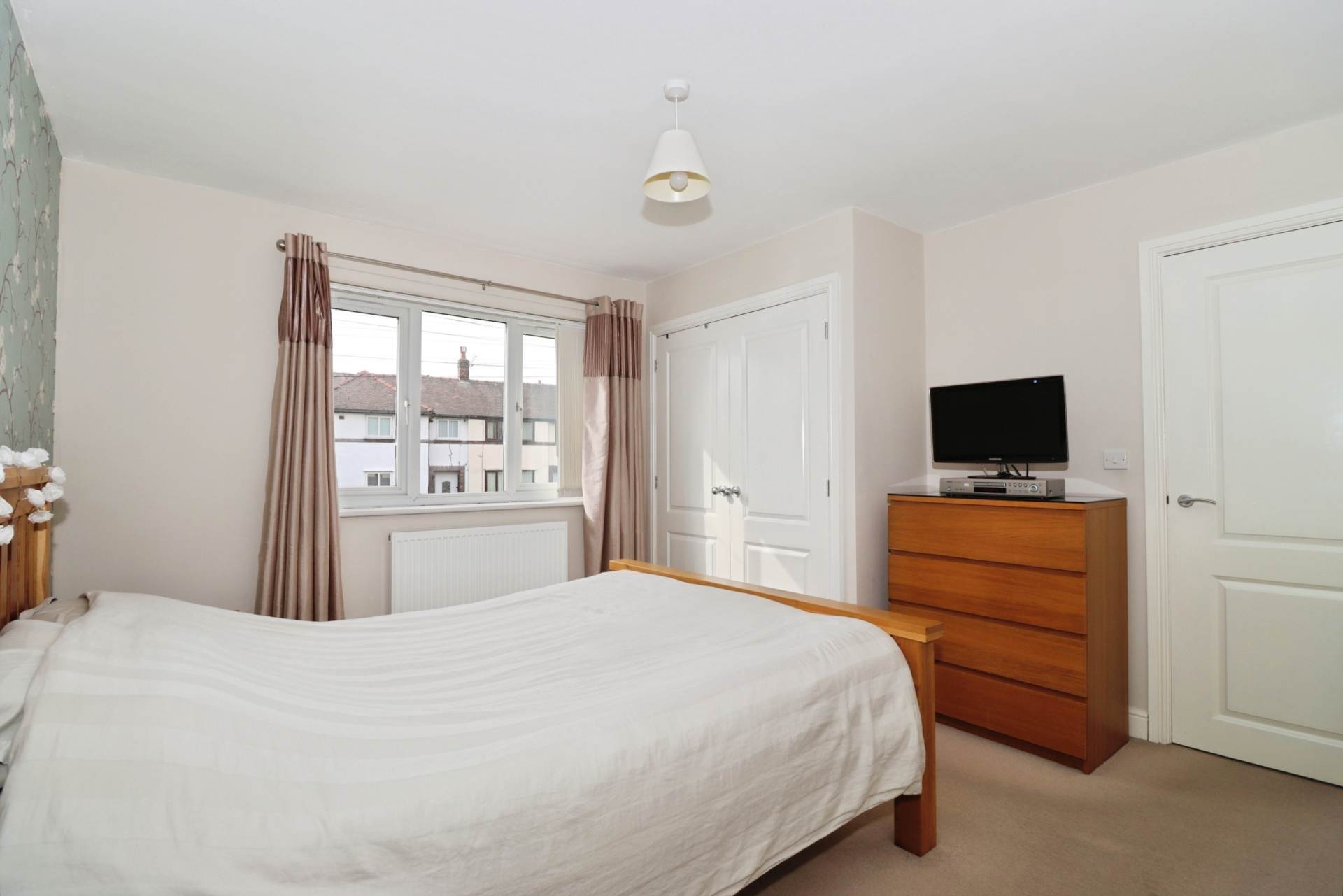 Bromborough Road, Bebington, Image 17