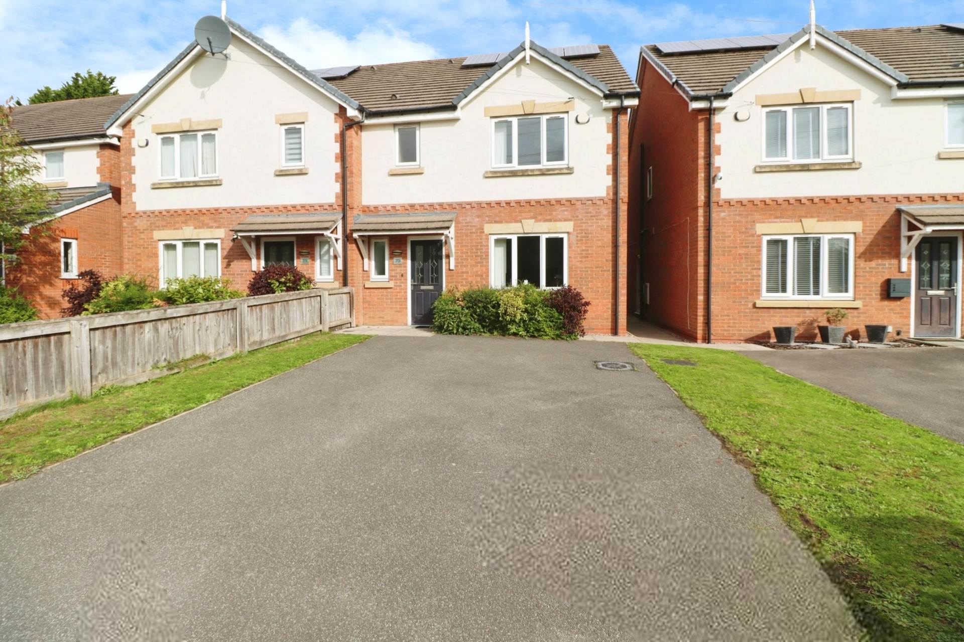 Bromborough Road, Bebington, Image 30