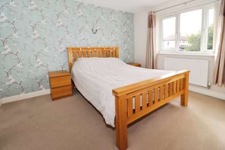 Bromborough Road, Bebington, Image 16