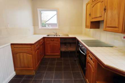 New Chester Road, Bromborough, Image 10