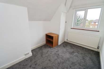 New Chester Road, Bromborough, Image 16