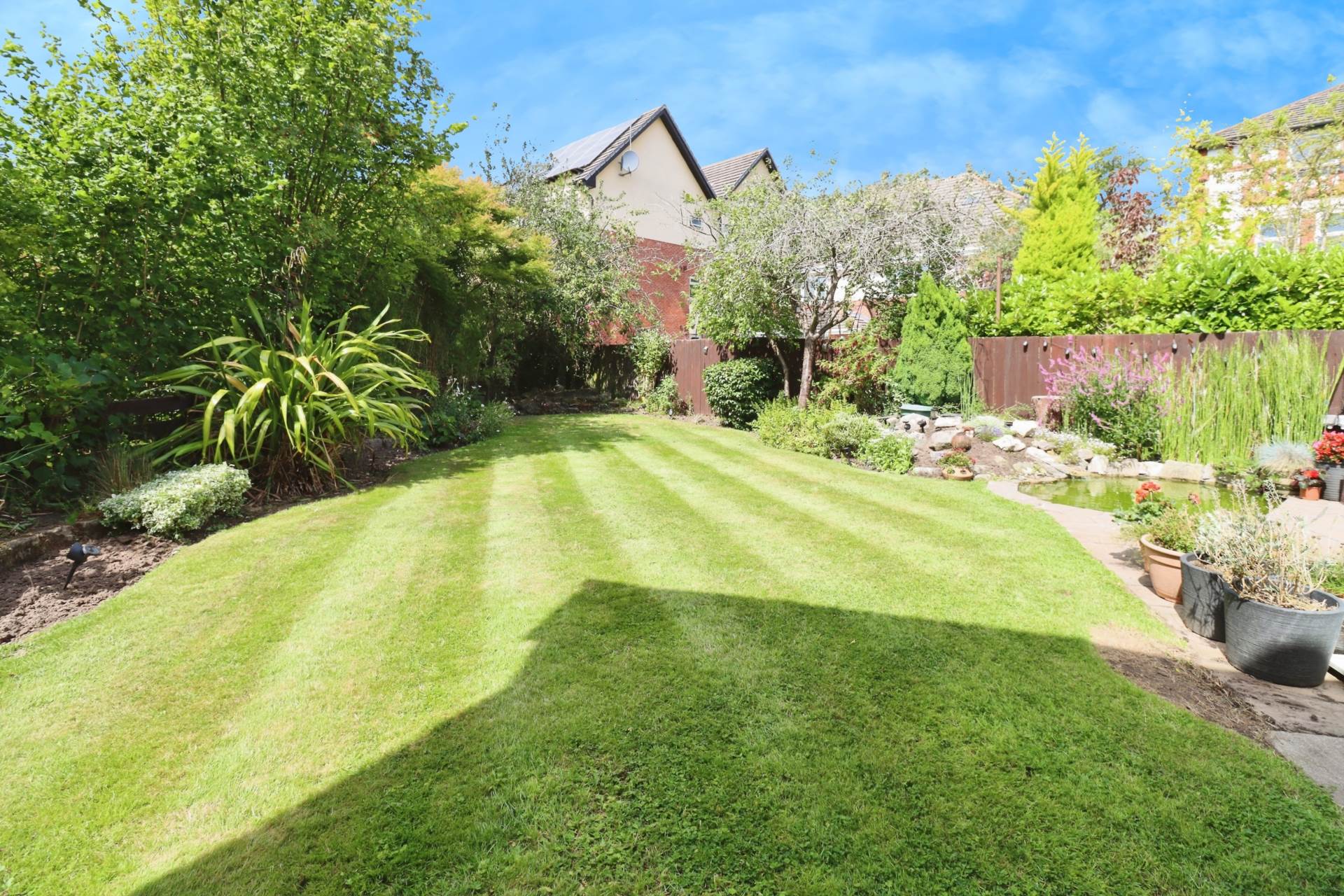 Elton Drive, Spital, Image 29