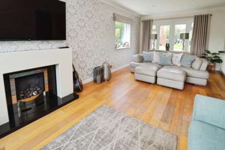 Elton Drive, Spital, Image 8