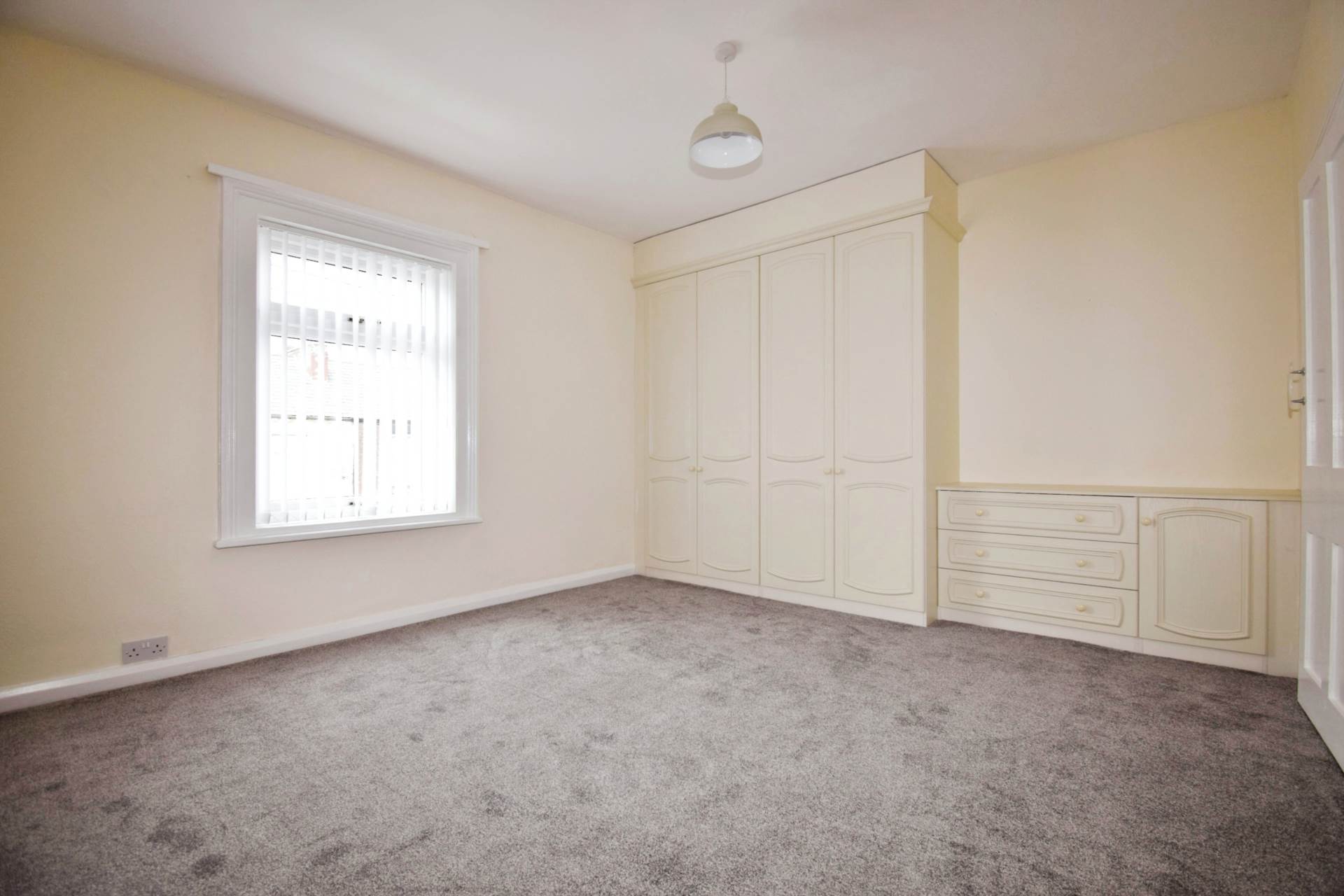 Oakleigh Grove, Wirral, Image 12