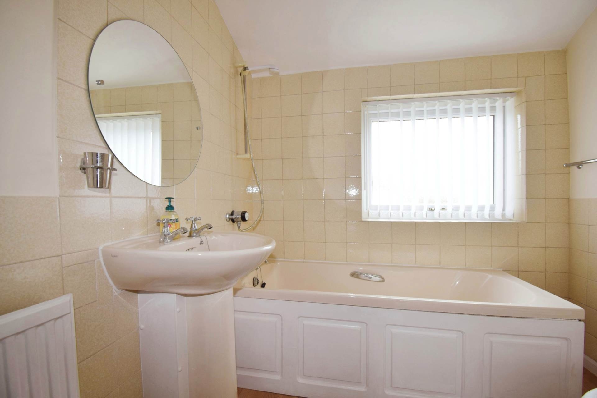 Oakleigh Grove, Wirral, Image 17
