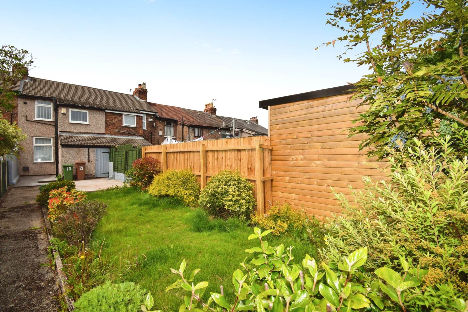 Oakleigh Grove, Wirral, Image 4