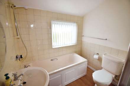 Oakleigh Grove, Wirral, Image 16