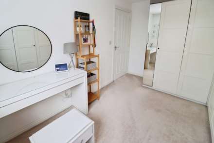 Pool Lane, Bromborough, Image 13