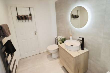 Pool Lane, Bromborough, Image 15