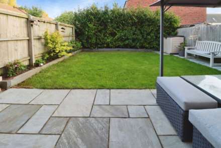 Pool Lane, Bromborough, Image 16