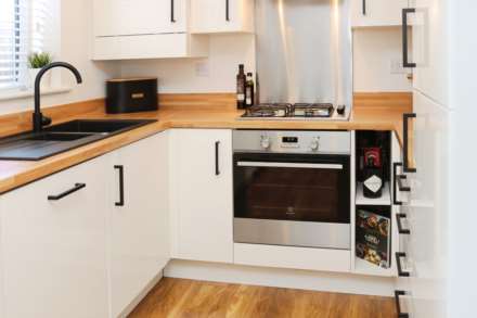 Pool Lane, Bromborough, Image 21