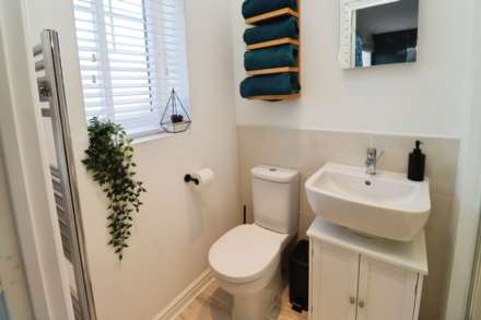 Pool Lane, Bromborough, Image 31